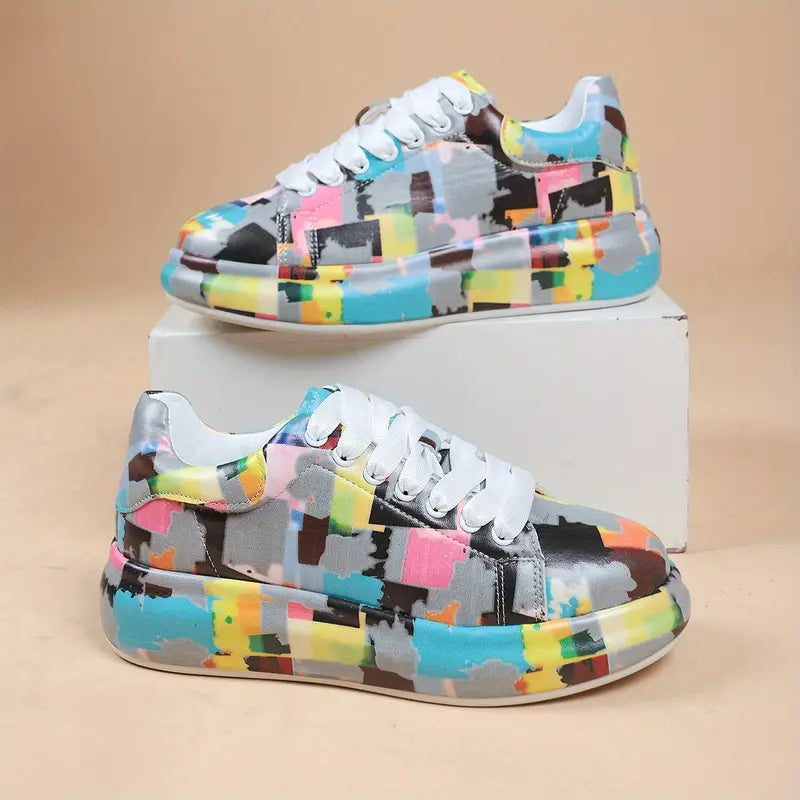 Artsy Grå Plattformssneakers - Trendiga låga sportskor med snörning