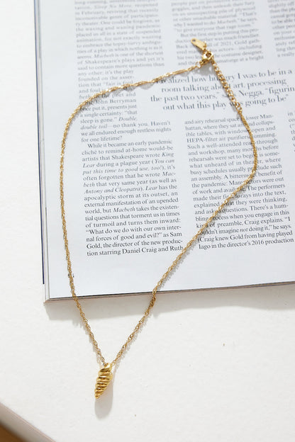 18k Gold Plated By The Sea Shells Necklace Gold